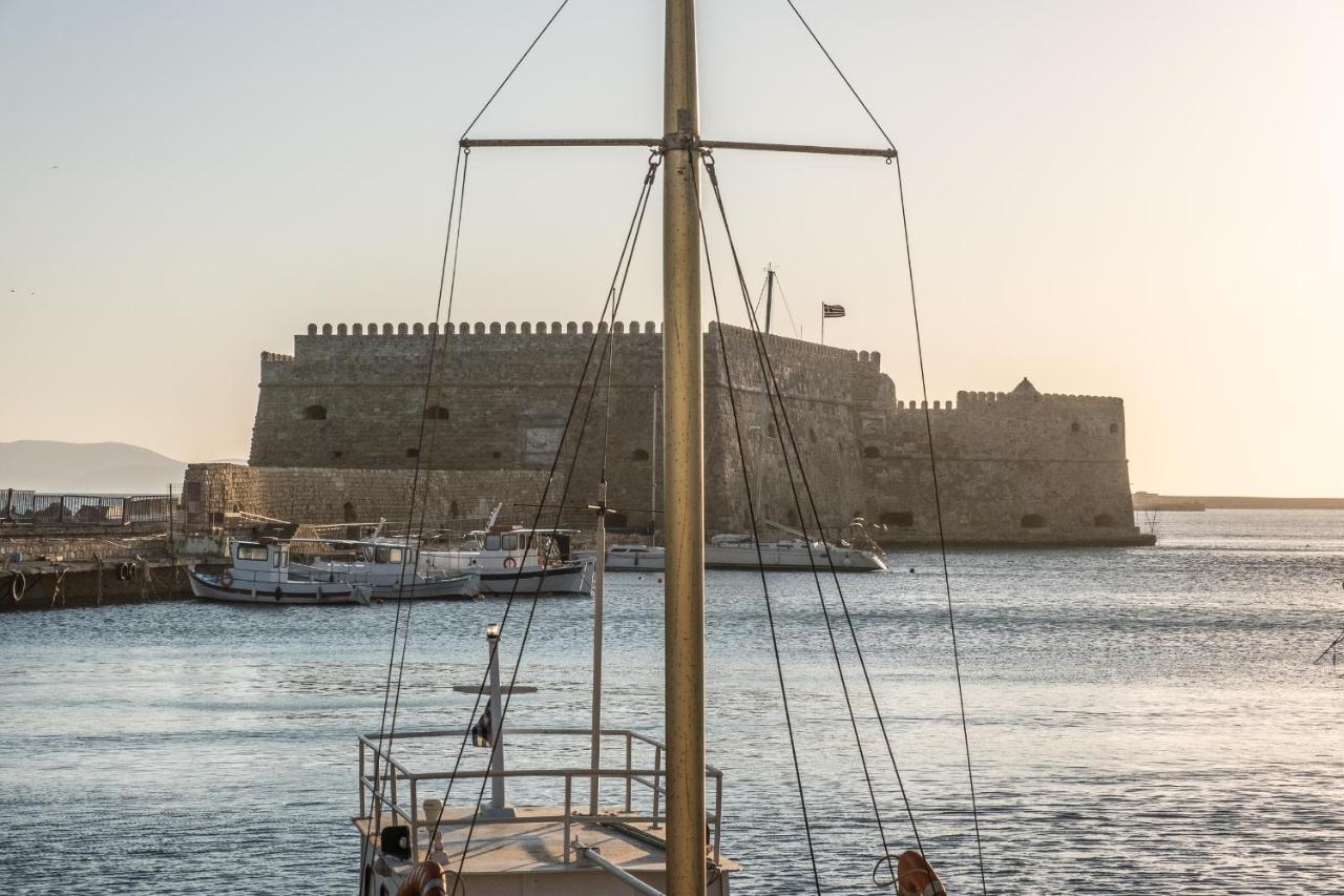 The Venetian Walls Smart Apartments Ираклио Екстериор снимка